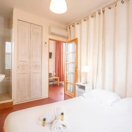 Apartment La De L'horloge *